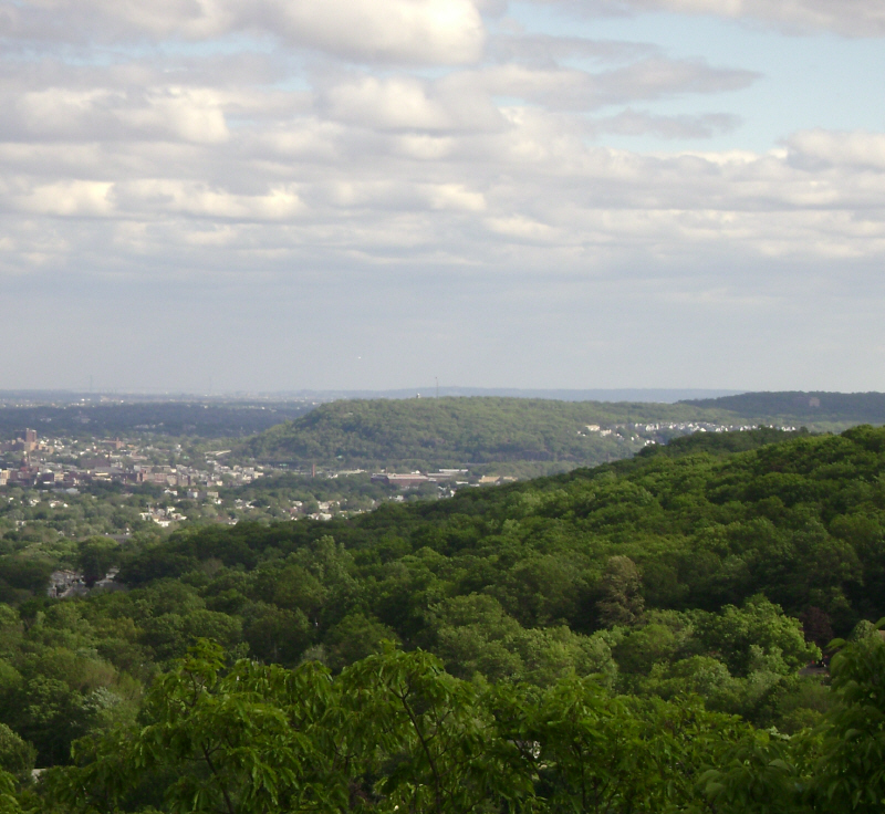 Orange Watchung Mountain Vista, Wikipedia