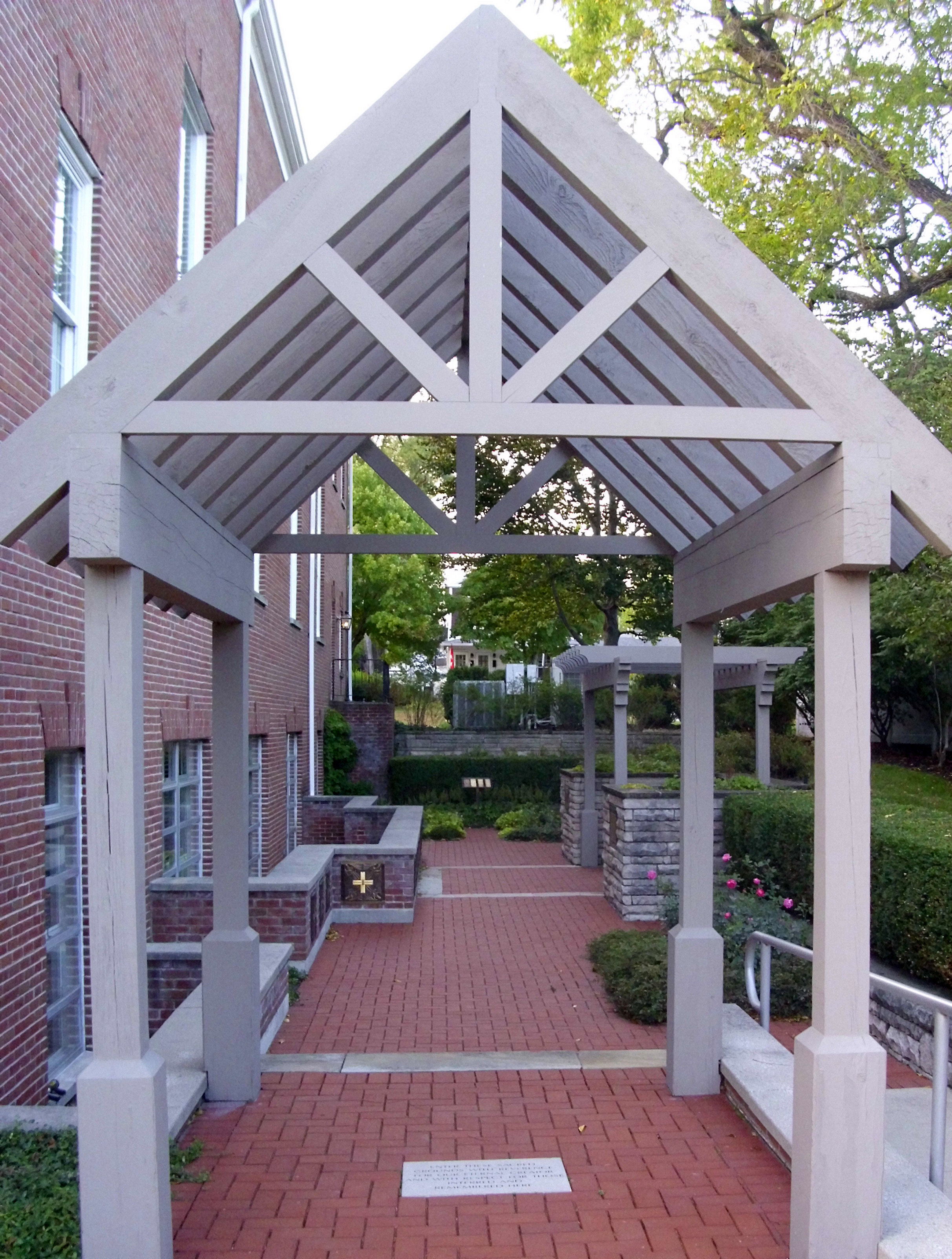 Photo_JANET_KELLER_FPCMO_Memorial_Garden