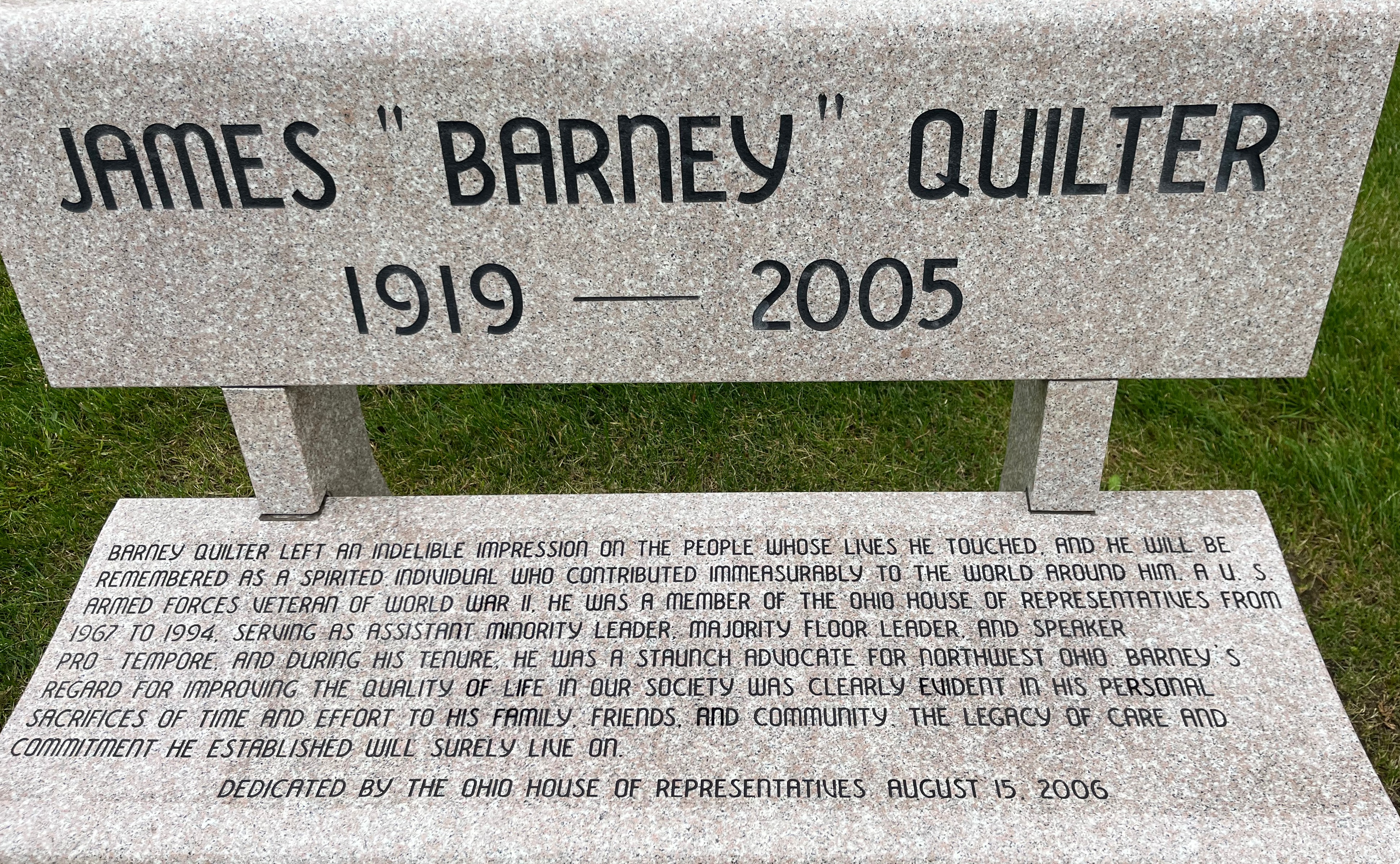 08_JAMES_BARNEY_QUILTER_Bench