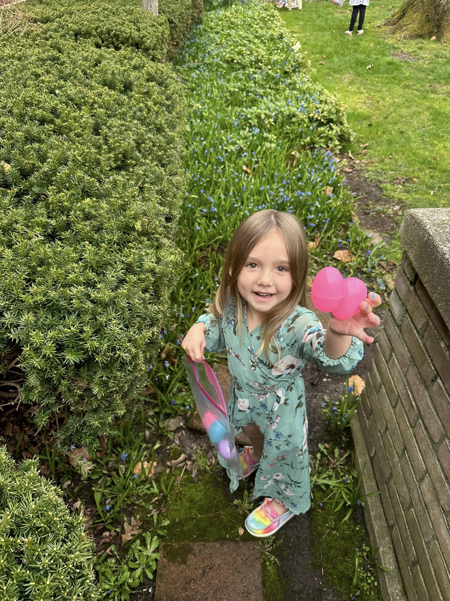 20240401_2_Easter_Egg_Hunt_Diana_Sample-King_Grandchildren