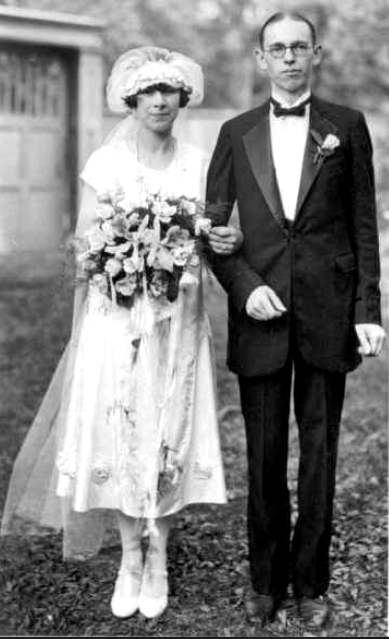 Geraldine and Willis Peck's Wedding from FamilySearch